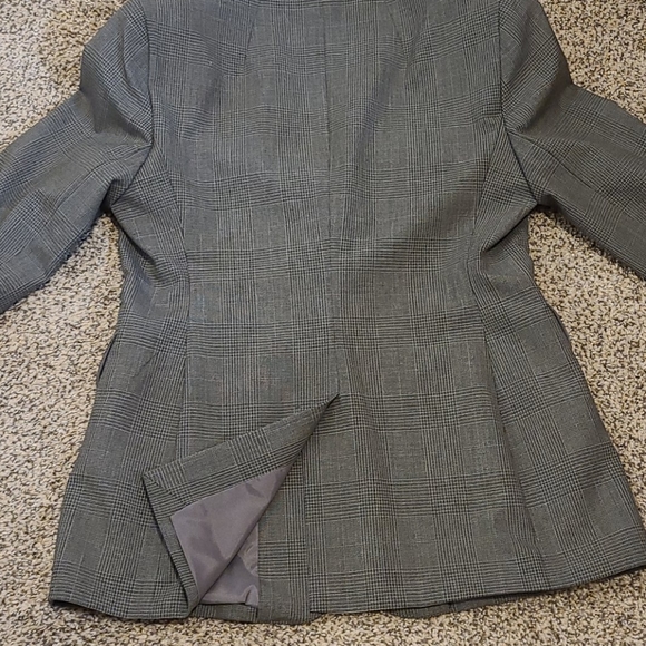 Victoria's Secret Plaid Jacket - Picture 11 of 11